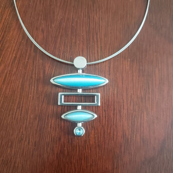 Light Blue Necklace - Picture 2 of 4